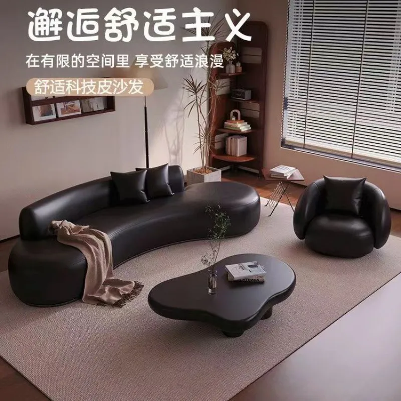 Sofá Curvo para Apartamentos P - Office Tech Room reseña y precio